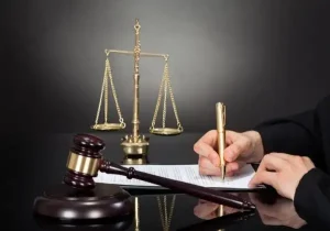 Andrés Valenzuela Abogados